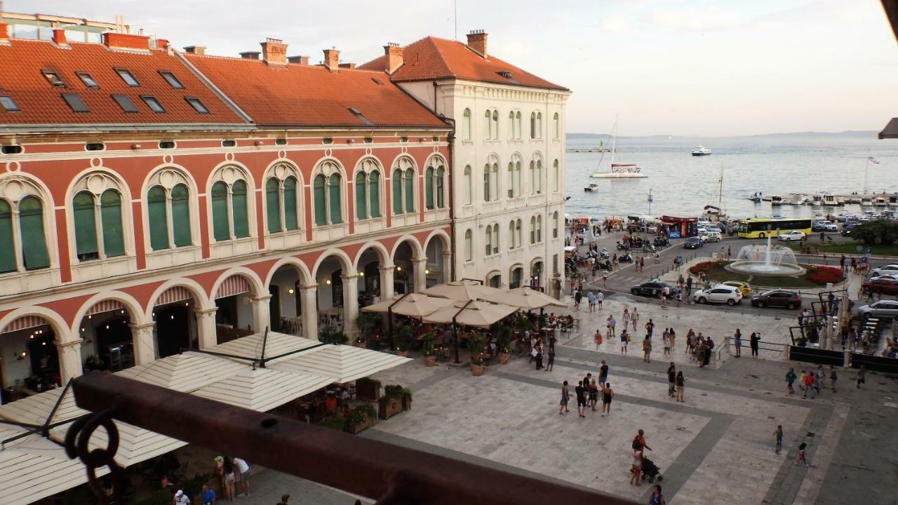 Loft At Republic Square Leilighet Split Eksteriør bilde