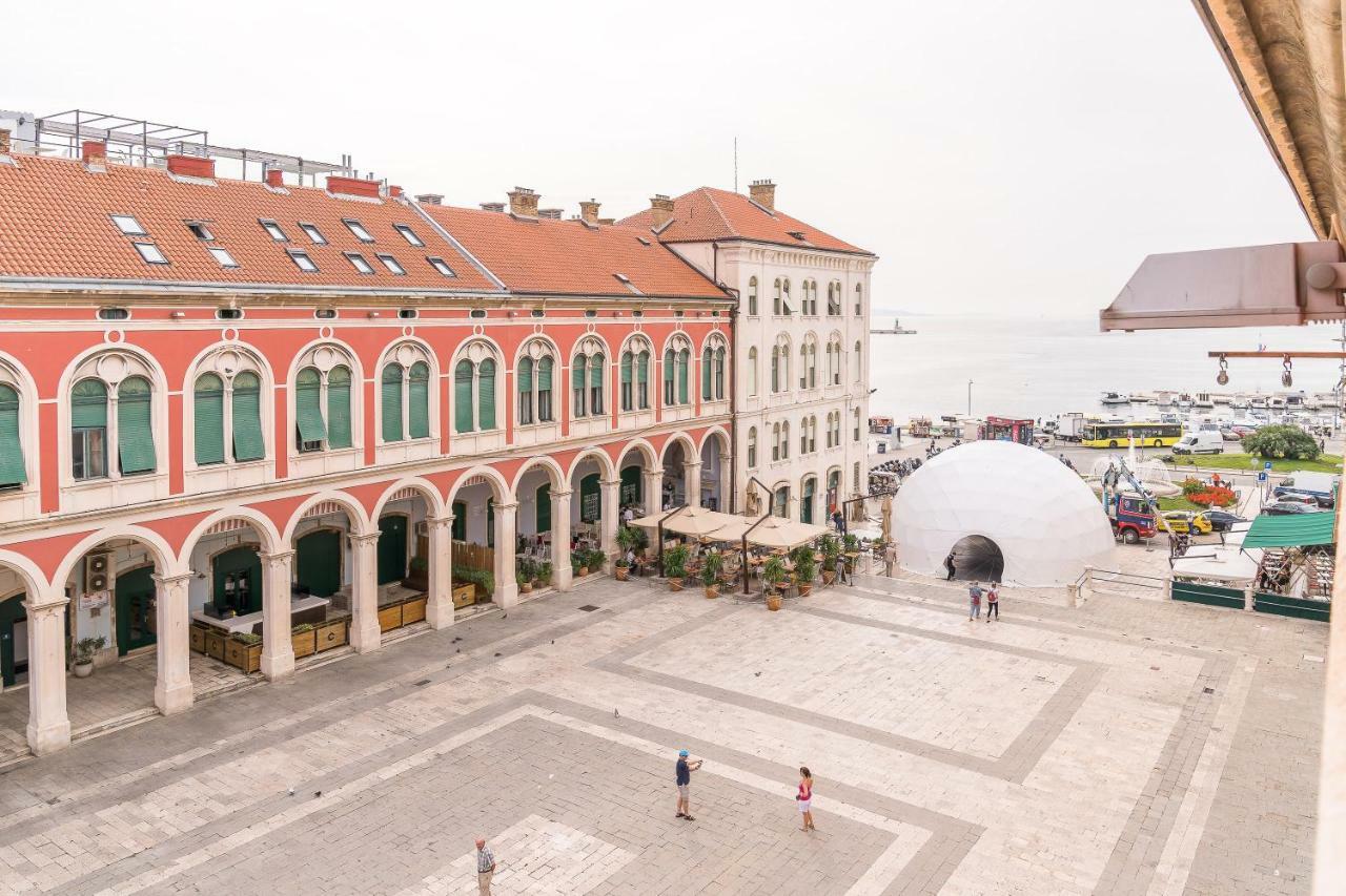 Loft At Republic Square Leilighet Split Eksteriør bilde